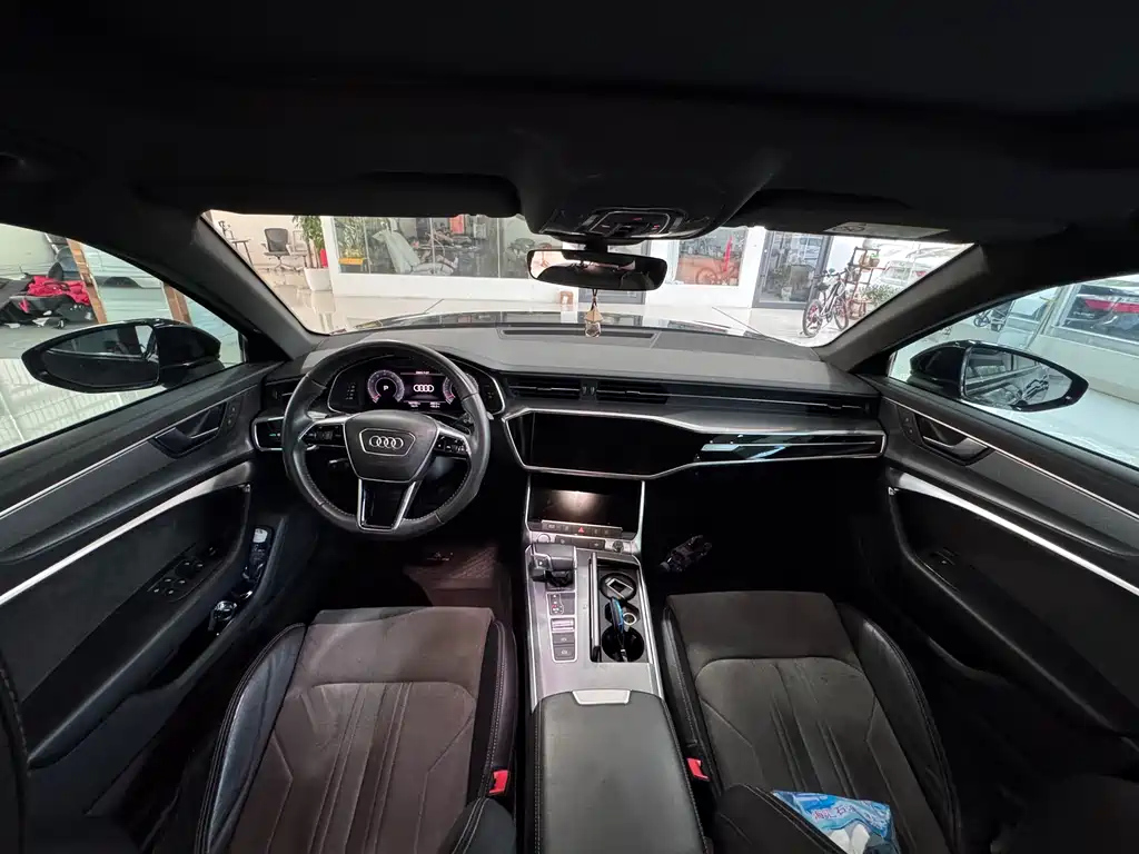 AUDI A6L 2019