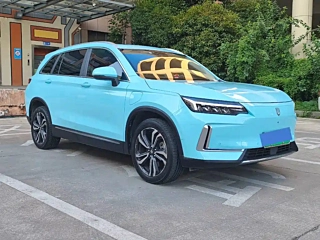 SKYWORTH EV6 2022