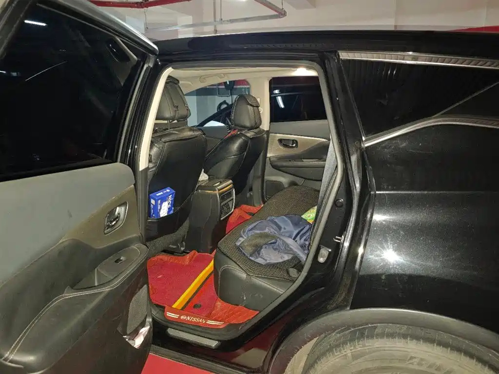 NISSAN MURANO 2017