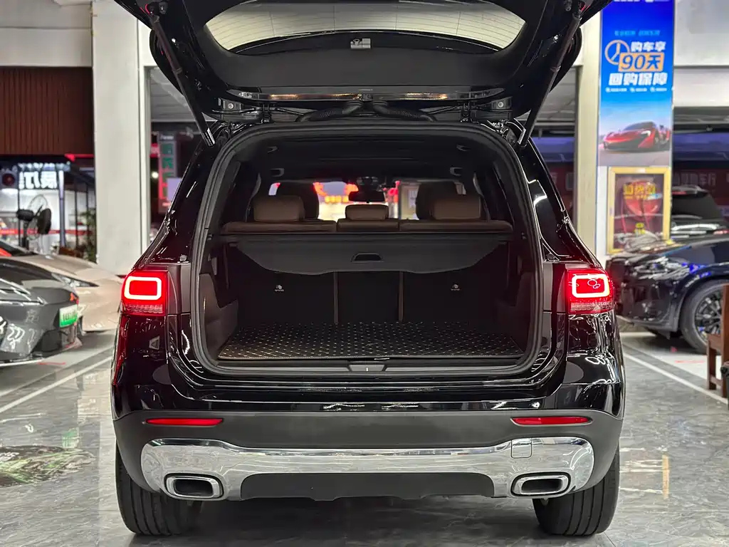 MERCEDES BENZ GLB 2022