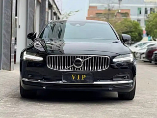 VOLVO S90 2021