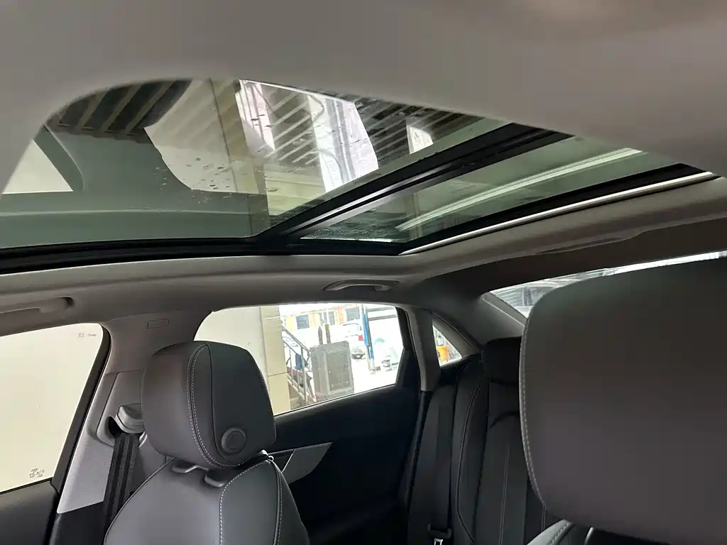 AUDI A4L 2021