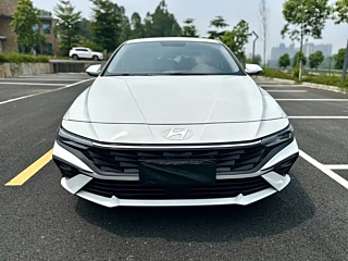 HYUNDAI ELANTRA  2023