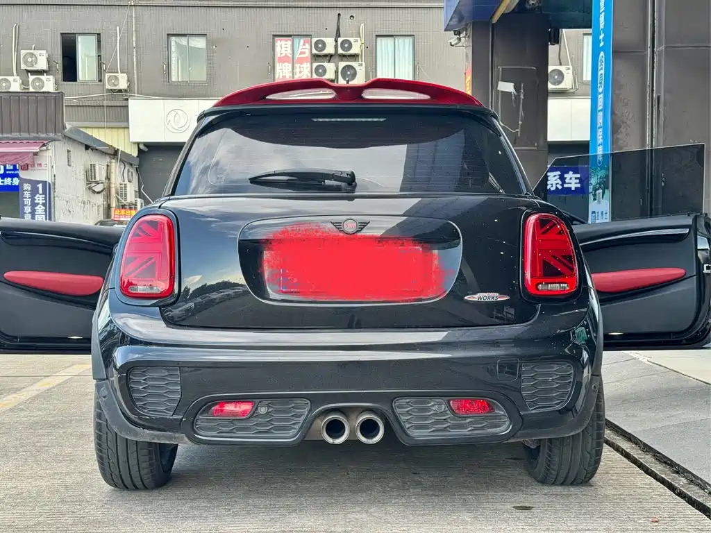 MINI JCW 2020