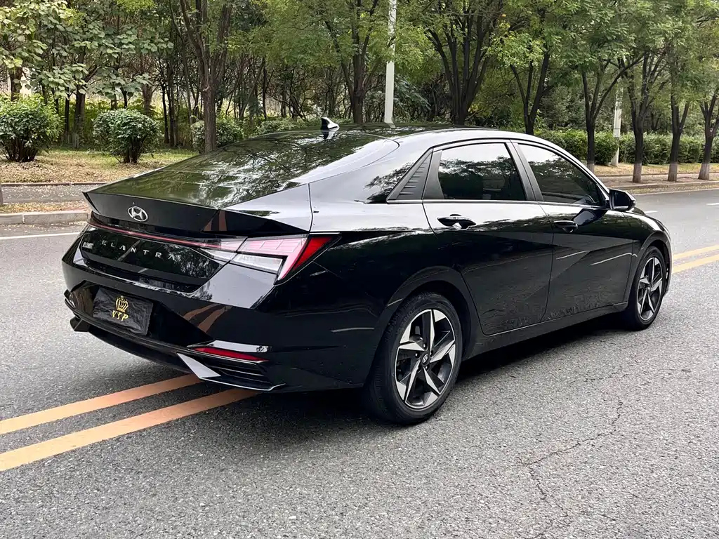 HYUNDAI ELANTRA 2021