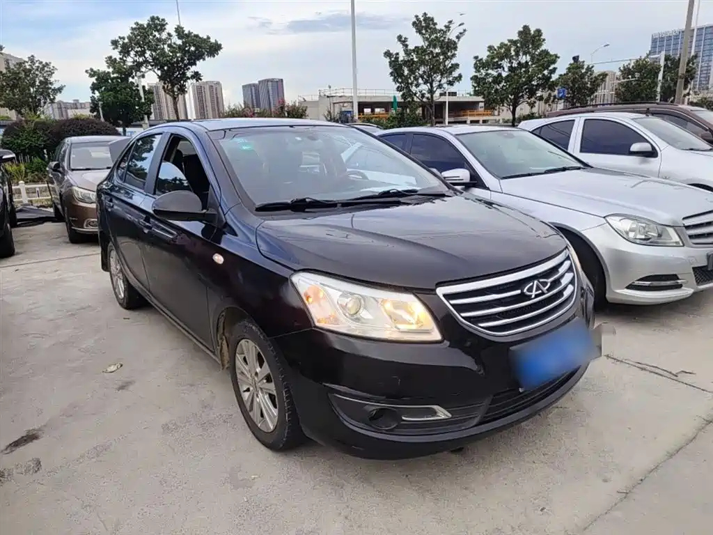 CHERY E3 2015