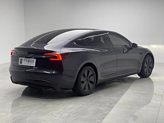 TESLA MODEL 3  2025 YEAR  POWER EDITION 2025