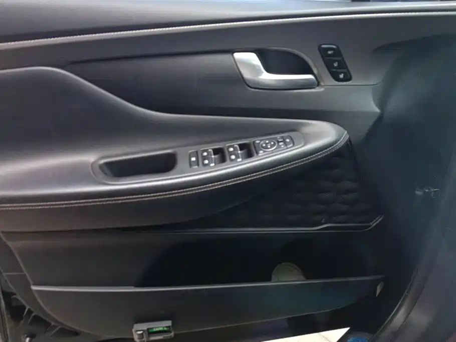 HYUNDAI SANTA FE 2020