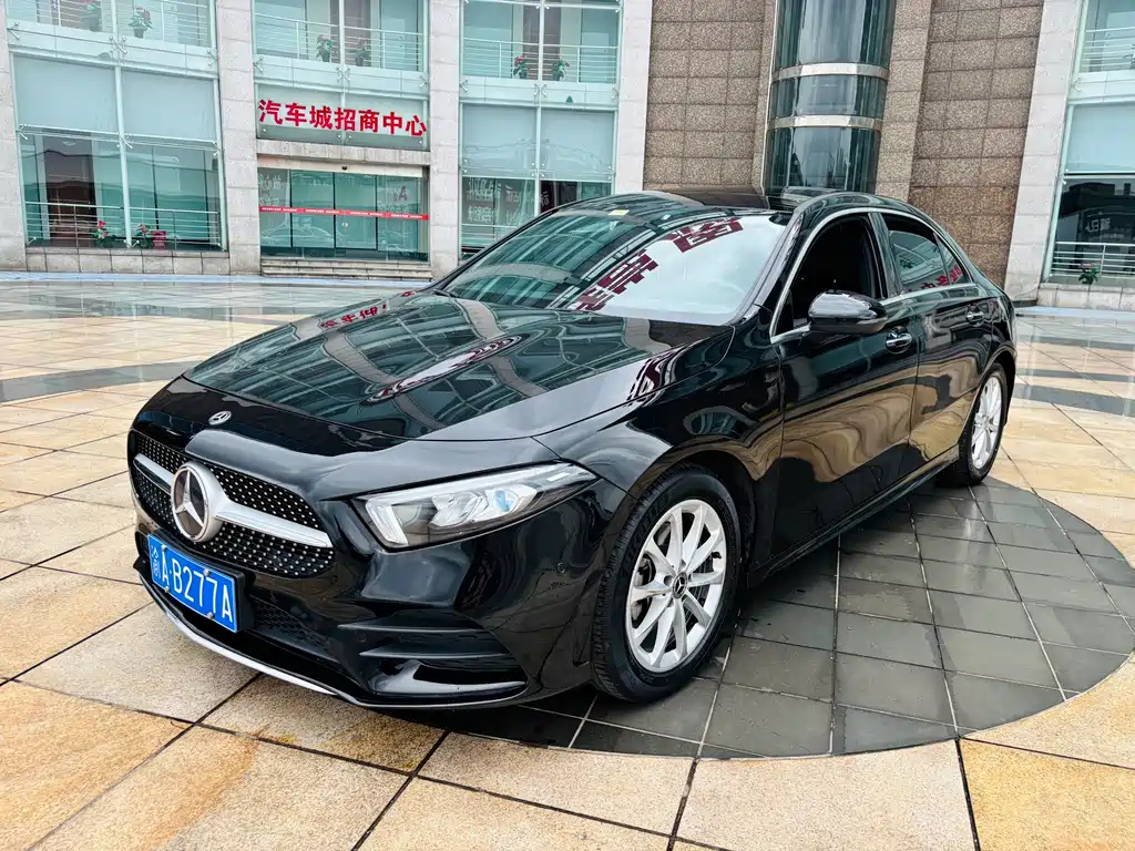 MERCEDES BENZ A-CLASS 2019
