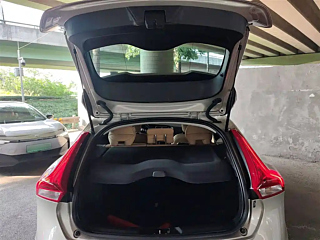 VOLVO V40 2017 YEAR CROSS COUNTRY T3 ELEGANT EDITION 2017