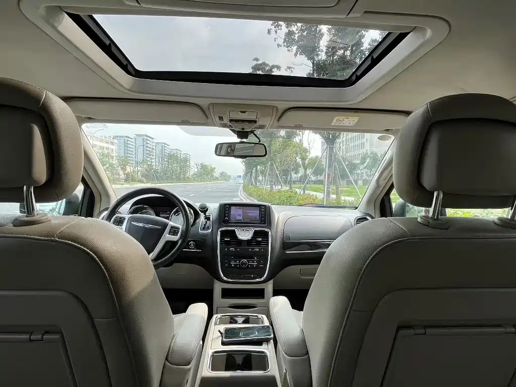 CHRYSLER BIG 捷龙 IMPORT 2015