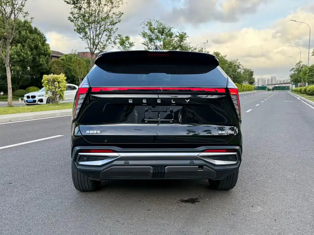 GEELY AUTO BOYUE L 2024