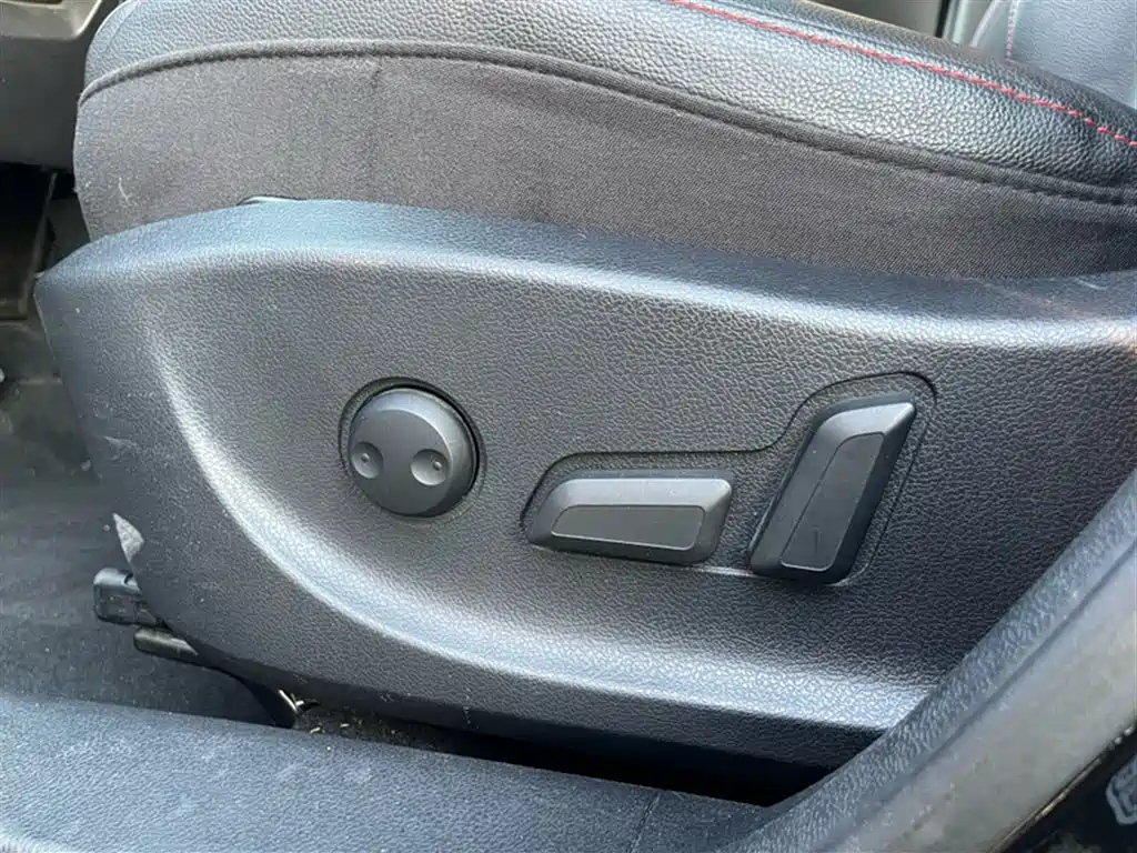 HAVAL H6 2015