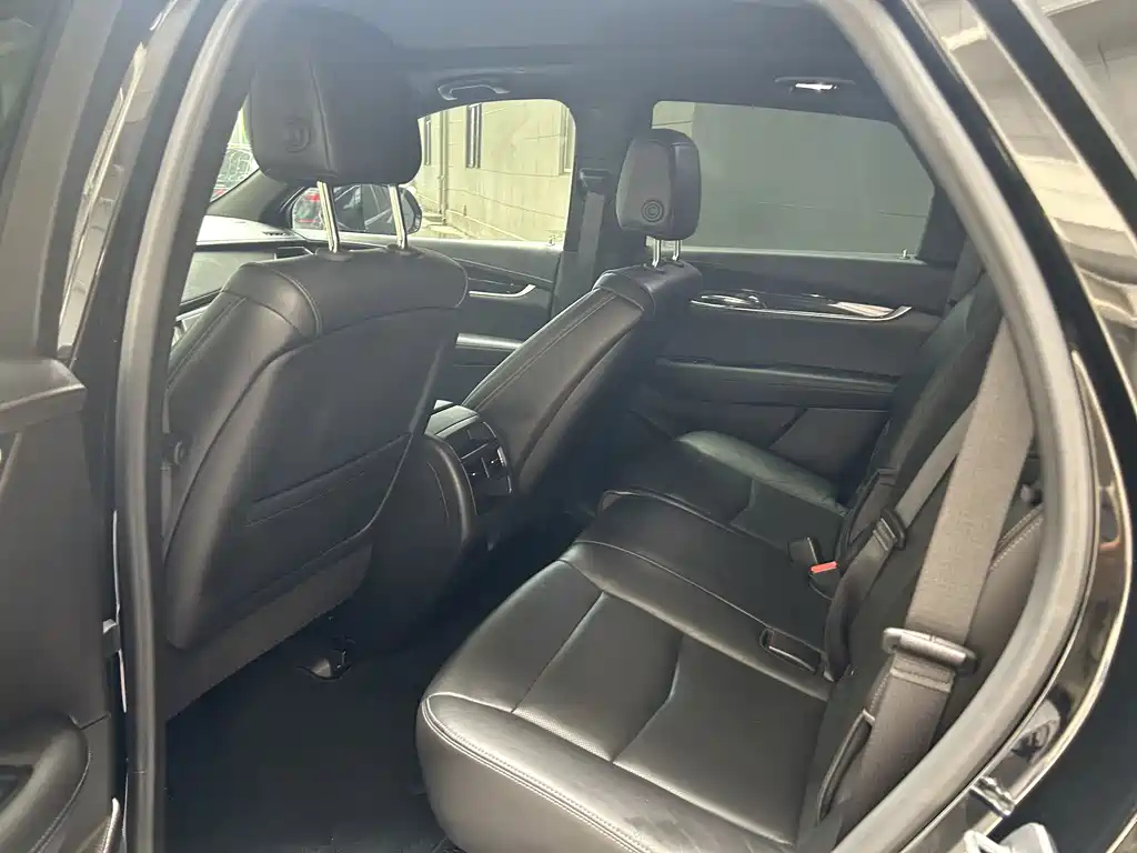 CADILLAC XT5 2020