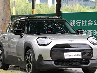 MINI OTHER  2024 YEAR E CLASSIC 2024