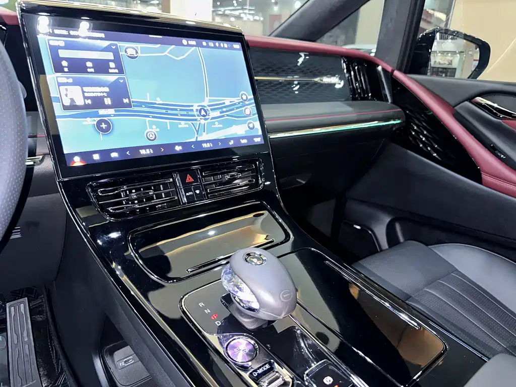 TRUMPCHI M8 2023