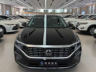 VOLKSWAGEN PASSAT 2024