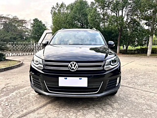 VOLKSWAGEN TIGUAN 2015