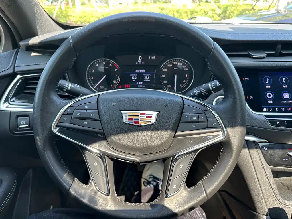 CADILLAC XT5 2020