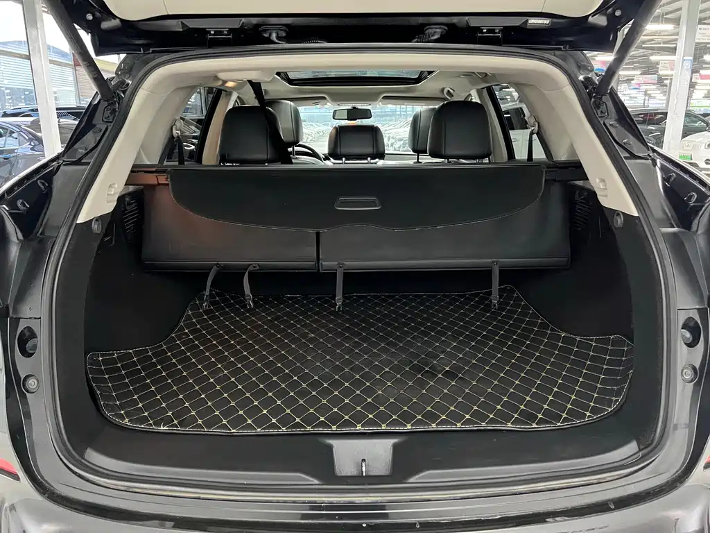 NISSAN MURANO 2019