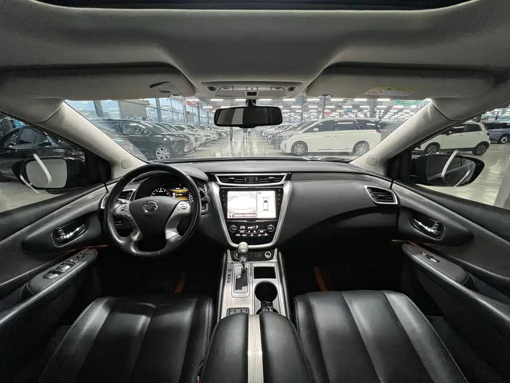 NISSAN MURANO 2019