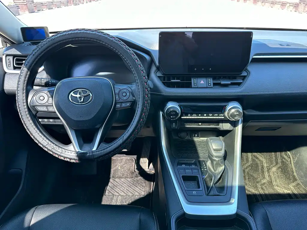 TOYOTA RAV4 RONGFANG 2024