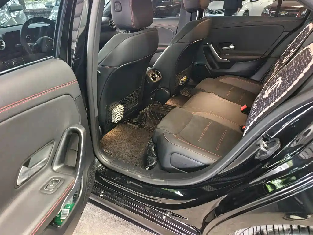 MERCEDES BENZ A-CLASS 2024