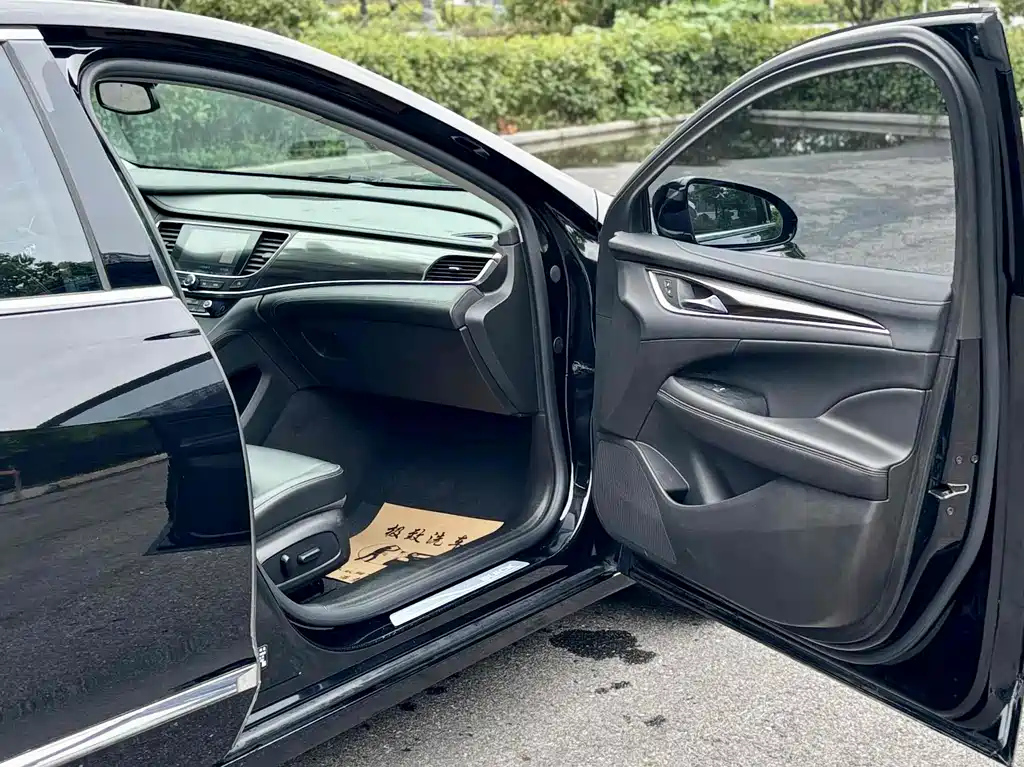 BUICK LACROSSE 2021