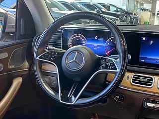 MERCEDES BENZ GLS  2024 YEAR GLS 450 4MATIC LUXURY 2024