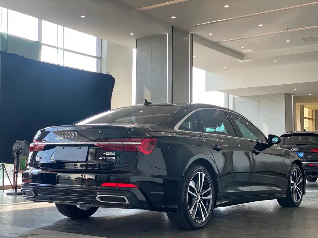 AUDI A6L 2019