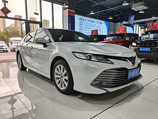 TOYOTA CAMRY 2019