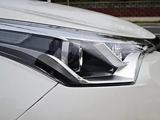 TOYOTA C-HR  2021 YEAR 2.0L DELUXE EDITION 2021