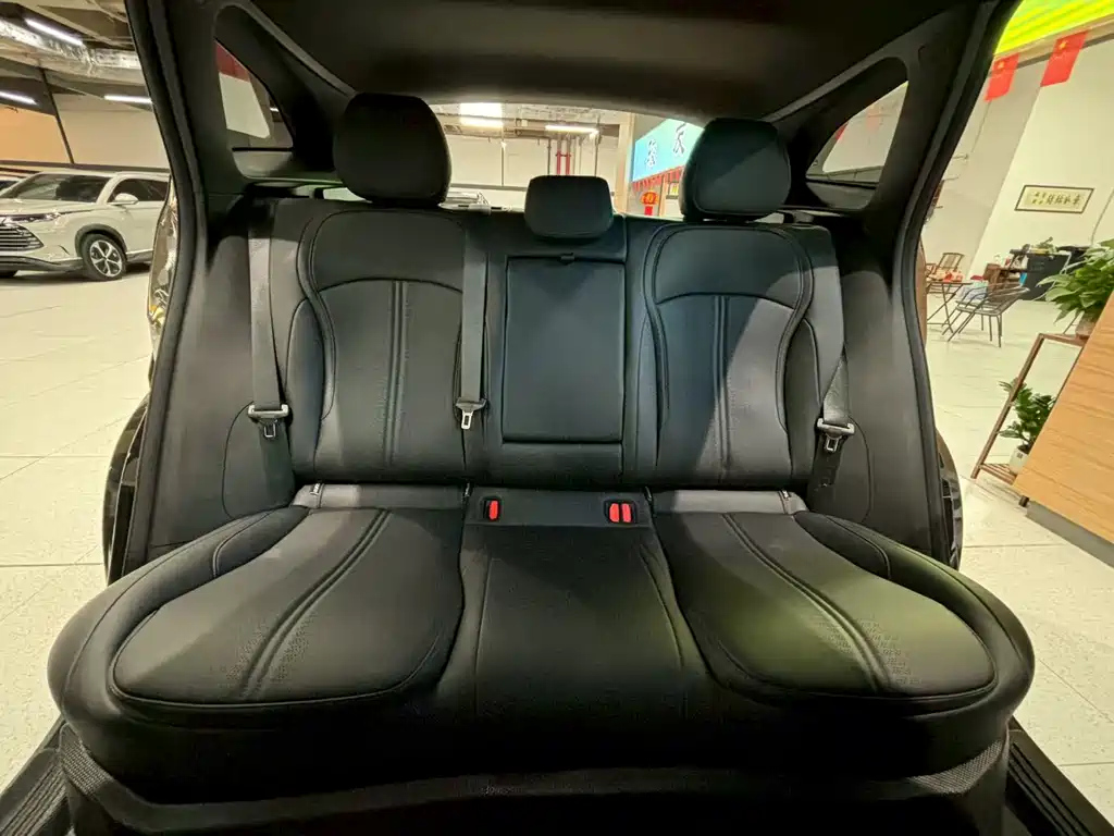 GEELY GALAXY GALAXY L7 2023