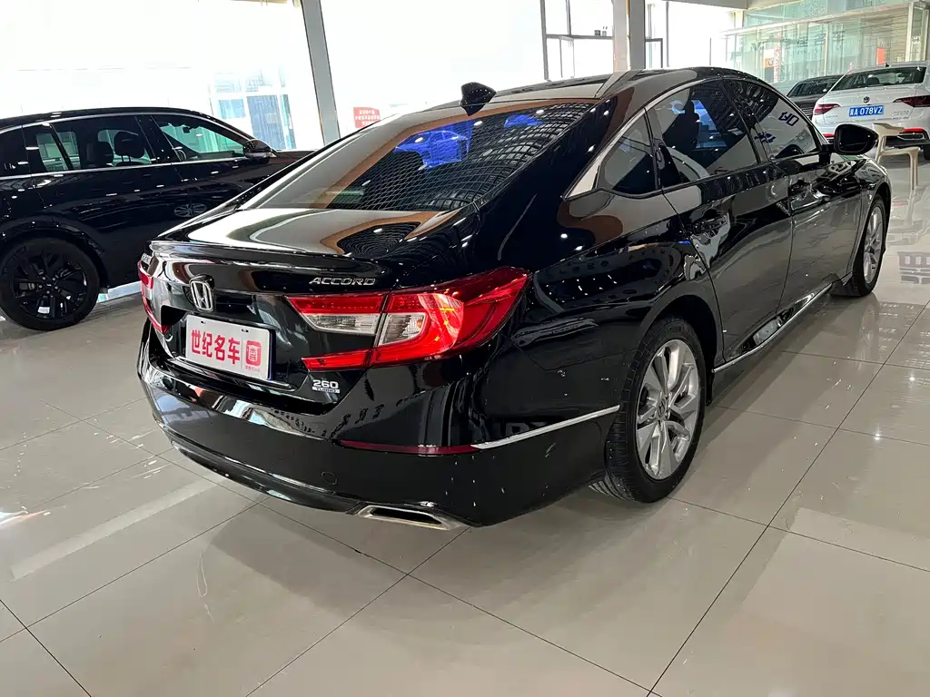 HONDA ACCORD 2018