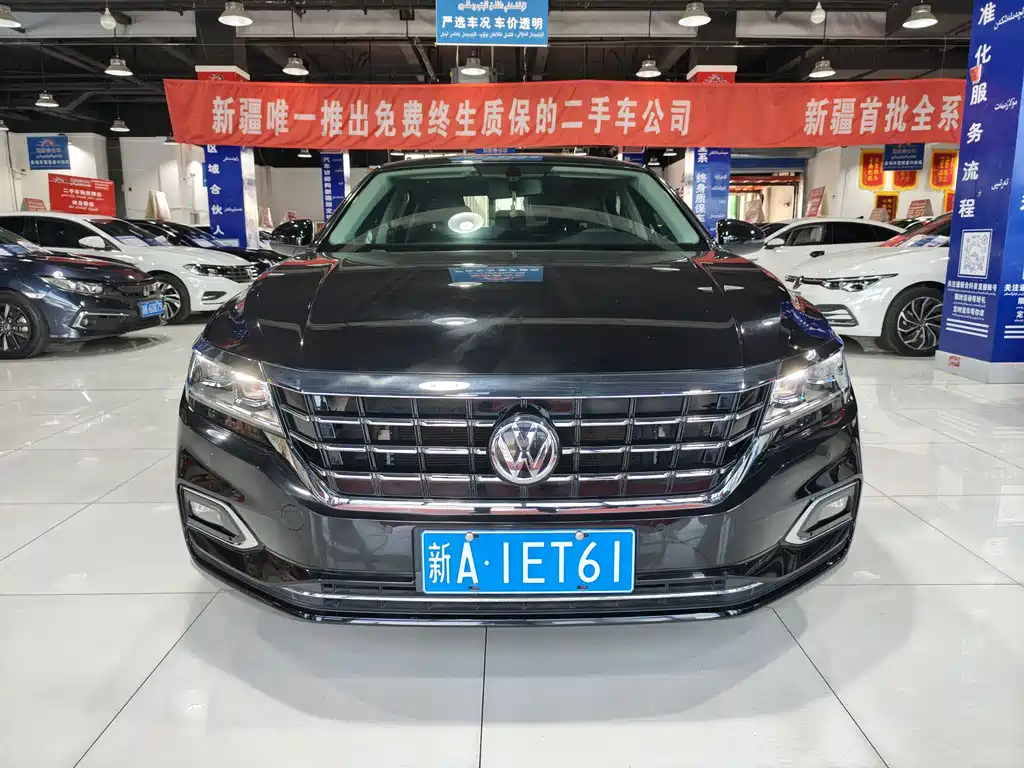 VOLKSWAGEN PASSAT 2020