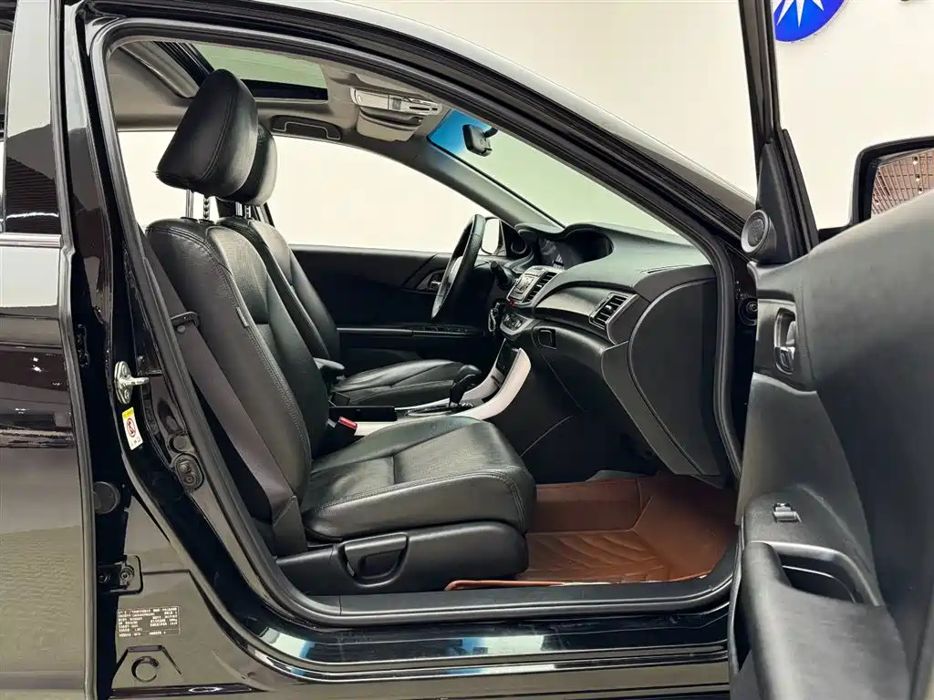 HONDA ACCORD 2015