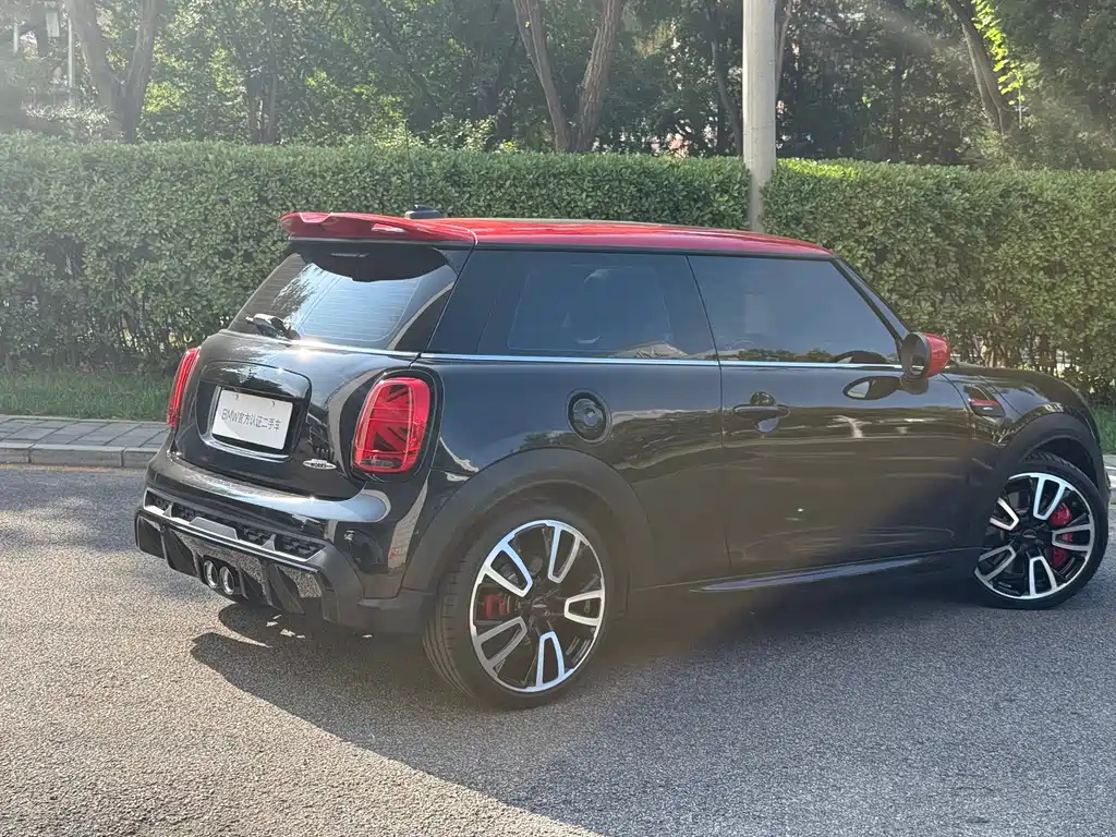 MINI JCW 2022