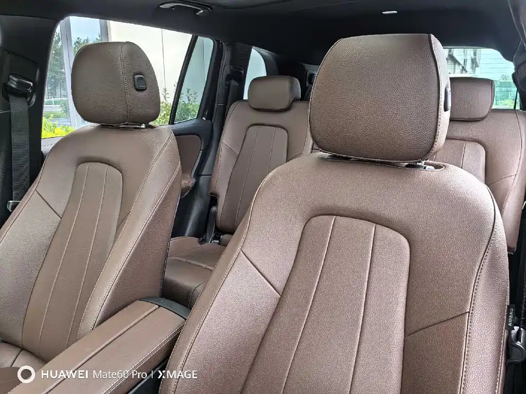 MERCEDES BENZ GLB 2022