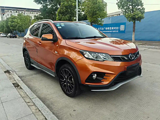 SOUEAST DX3  2018 YEAR 1.5L MANUAL PREMIUM 2018