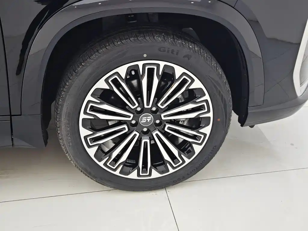 JETOUR SHANHAI L9 2025