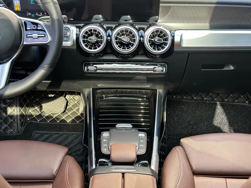 MERCEDES BENZ GLB 2022