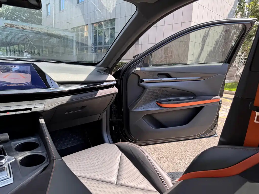 CHANGAN UNI-V 2023