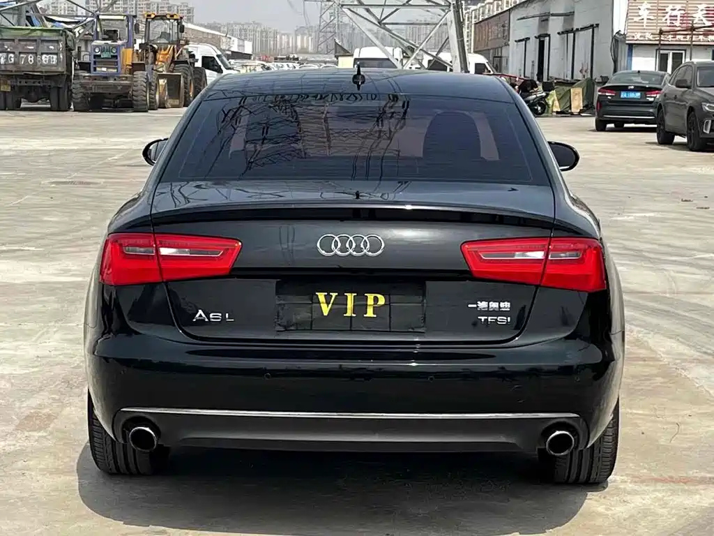 AUDI A6L 2015