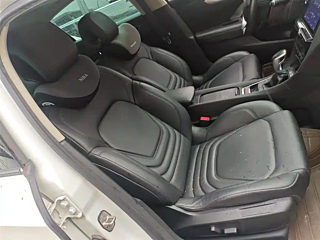 DS 5LS  2018 YEAR 30THP PREMIUM 2018