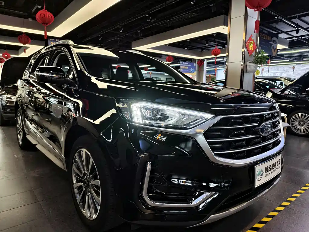 FORD EDGE 2021