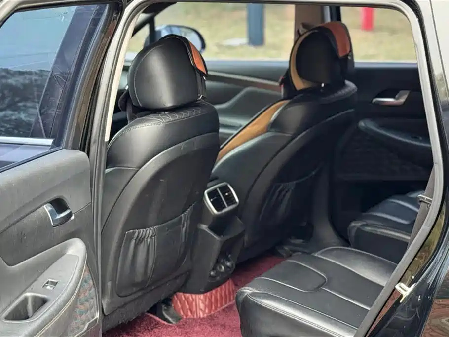 HYUNDAI SANTA FE 2020