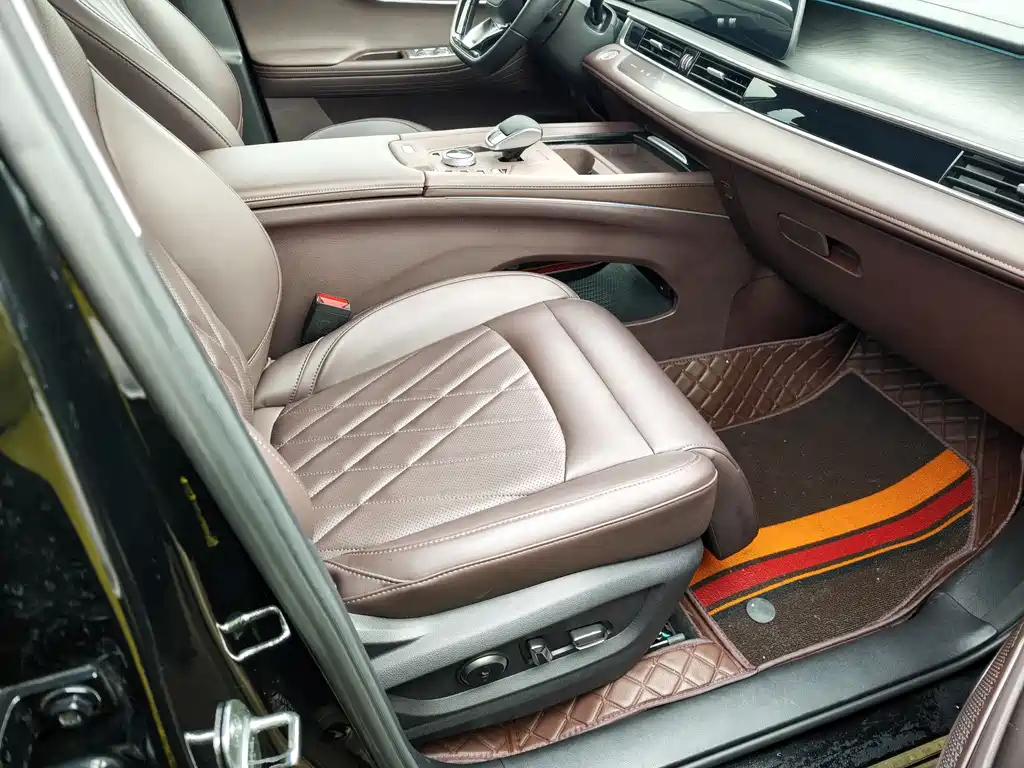 CHERY TIGGO 8 PRO 2024