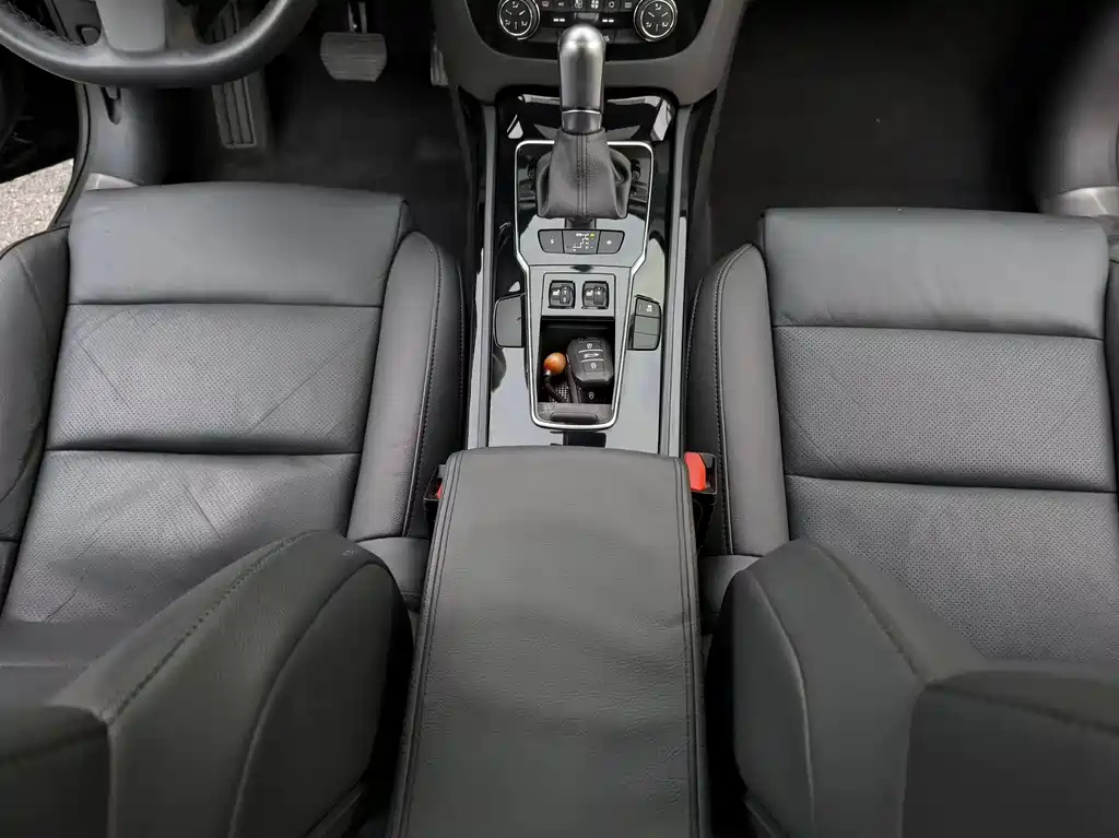 PEUGEOT 508 2016