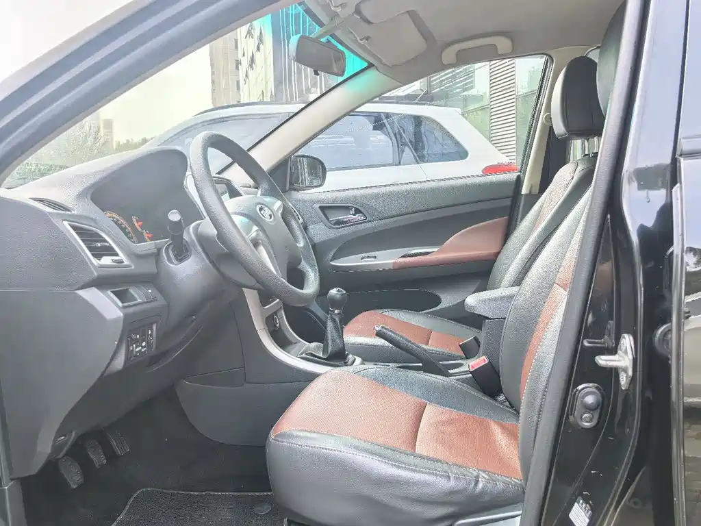 BYD F3 2016