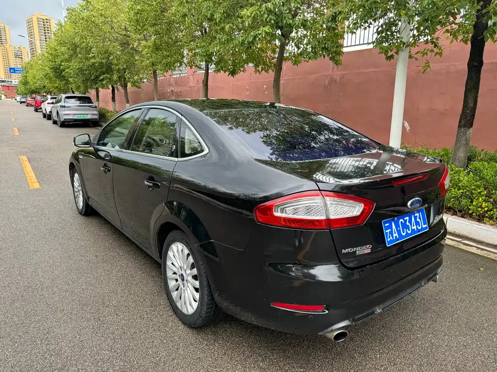 FORD MONDEO - WINNER 2012